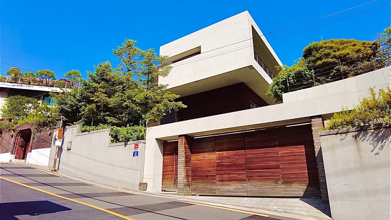 Прогулка по Сонбуку-дону, богатому району фильма «Паразит»