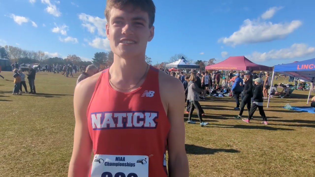 Чемпионат MIAA Division 1B: Джон Бьянки из Natick завоёвывает титул в тактической гонке