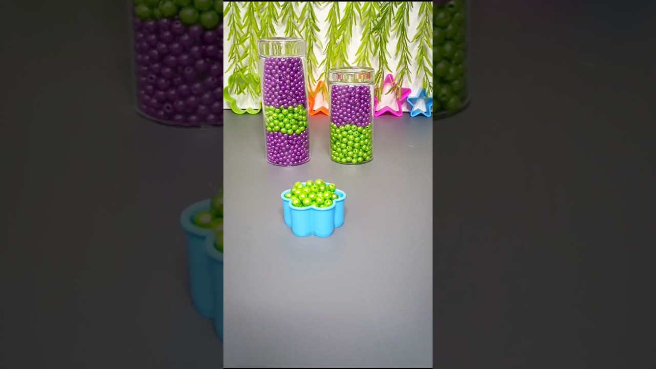 Satisfying multicolor reverse beads 