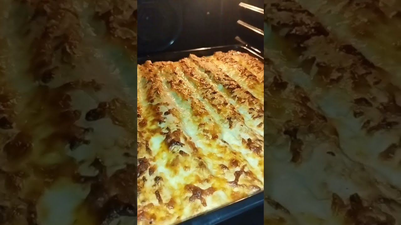 Tepsi dürüm Tavuğu Birde böyle deneyin lezzetli bir yemek kolay tarifler