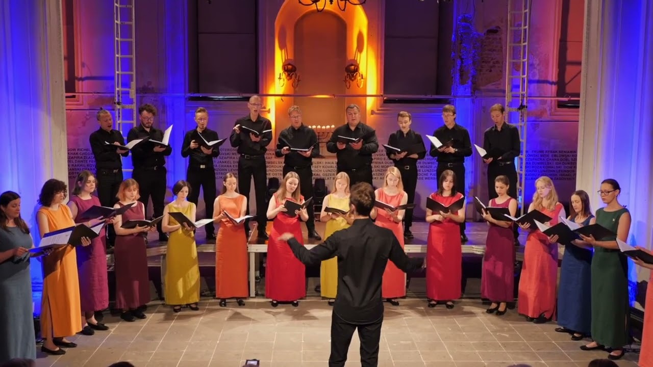 Alleluia by Romuald Twardowski - Choir Aidija