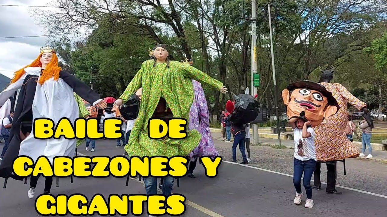 Baile de Cabezones y Gigantes del Templo de La Merced,  La Antigua Guatemala.  2022.