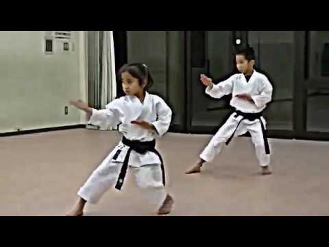 Kata 2 Karate kids - YouTube