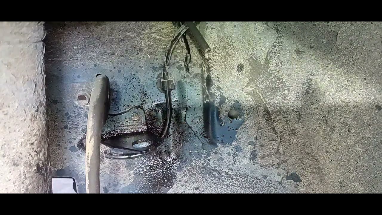 Toyota Brake Line Rusted brake lines advance corrosion failed nct Toyota yaris 11 - YouTube