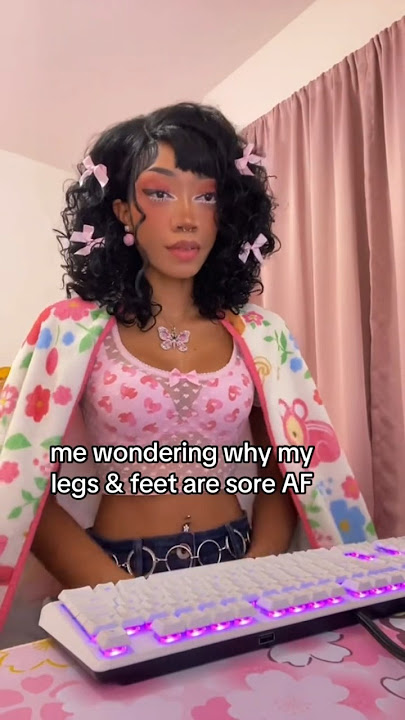 Where’s the Weirdest Place You’ve Done Makeup?😂 #pinkaesthetic #coquette