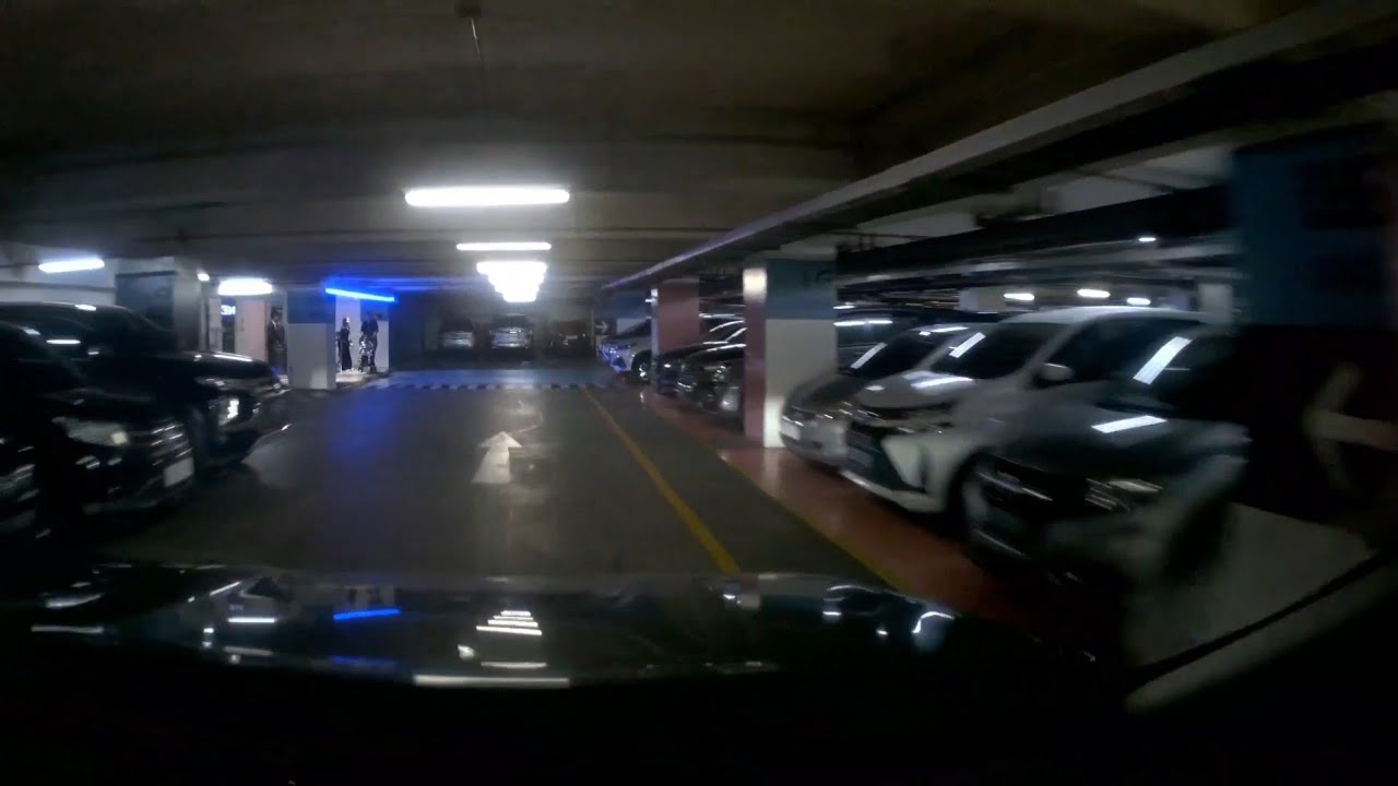 Tempat Parkir Basement Lippo Mall Puri 1 - 2025