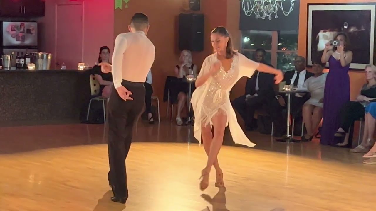 Katya Cooper and Maxi Panesi. Rumba