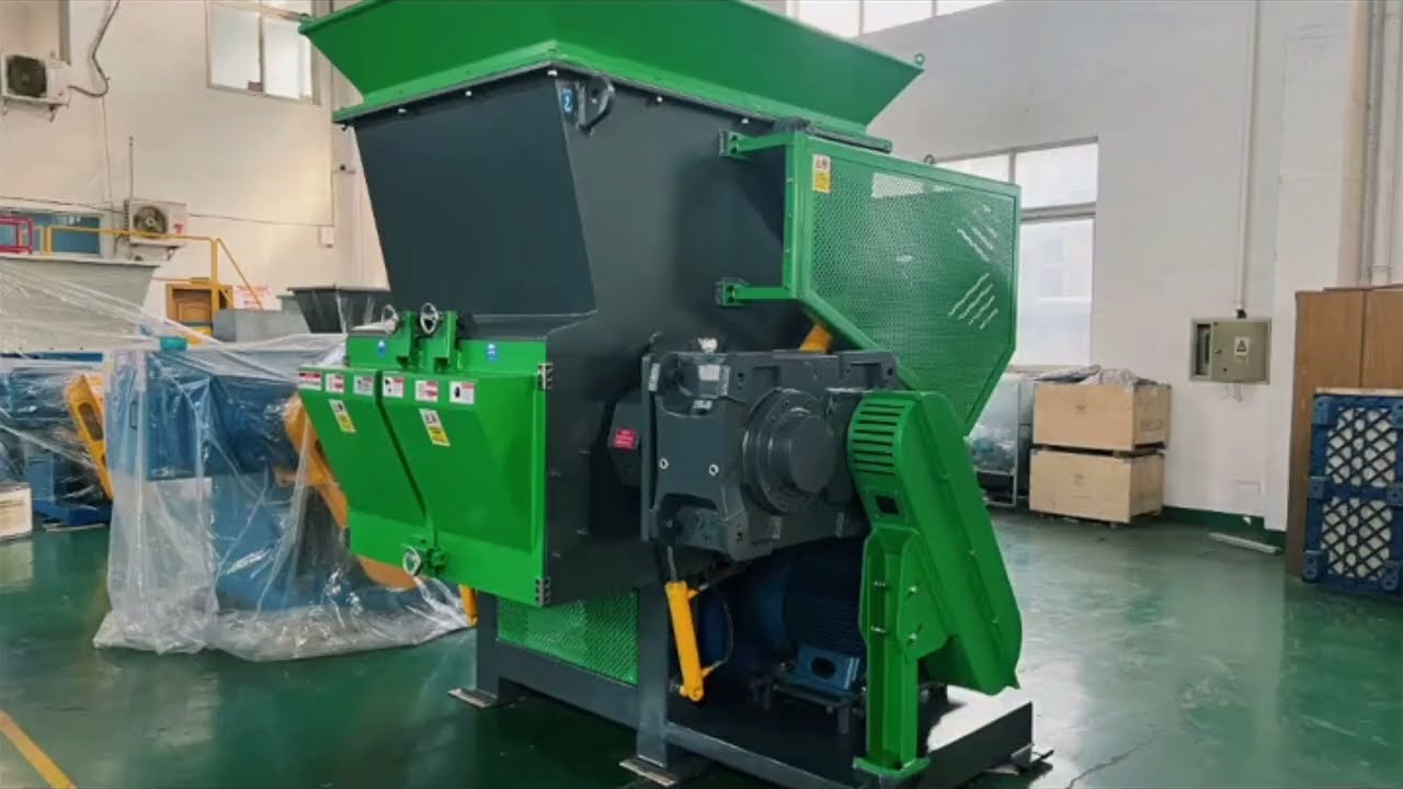 Heavy Duty Plastic Lumps Scrap Shredder