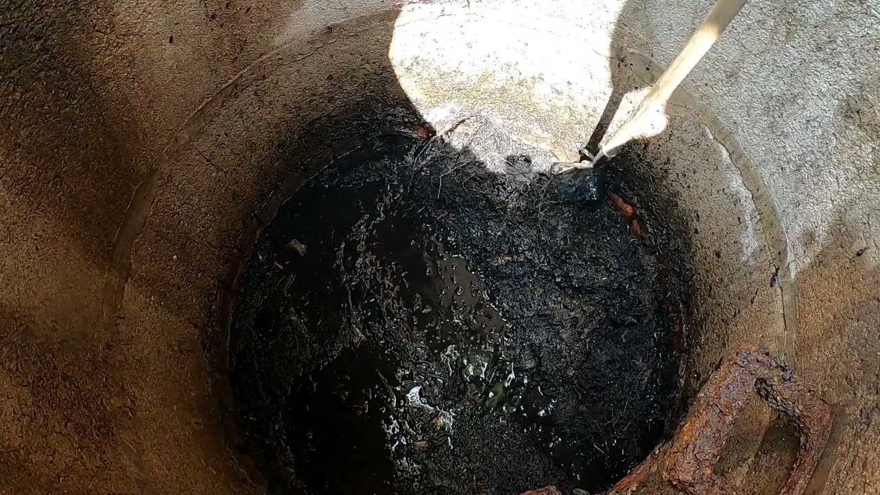 Kempinger 452. Когда из канализации пахнет рвотой, когда палит солнце, это невесело.