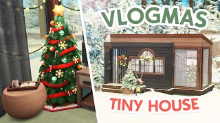 Vlogmas Tiny House 🎄 // The Sims 4 Speed Build