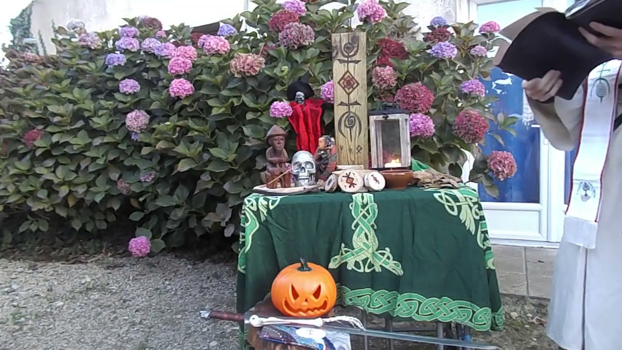 Gouel an Noz Kala Goañv : Rituel pour la Cailleach Bheur/Groac'h ar Goañv. 2025 (avant Samhain)