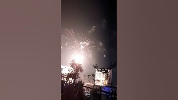 Fireworks with natural sound  🎆 . Beautiful sparkling ✨️ | Sparkling video. #shorts #fireworks
