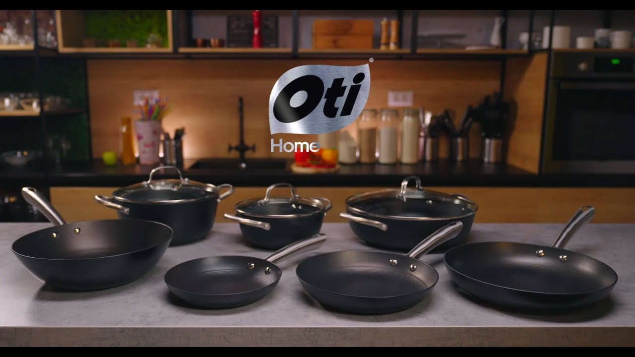 Gama de vase din fontă ușoară tip fagure, antiaderente, inovație | otishop.ro