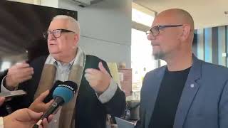 Για δεύτερη γραμμή