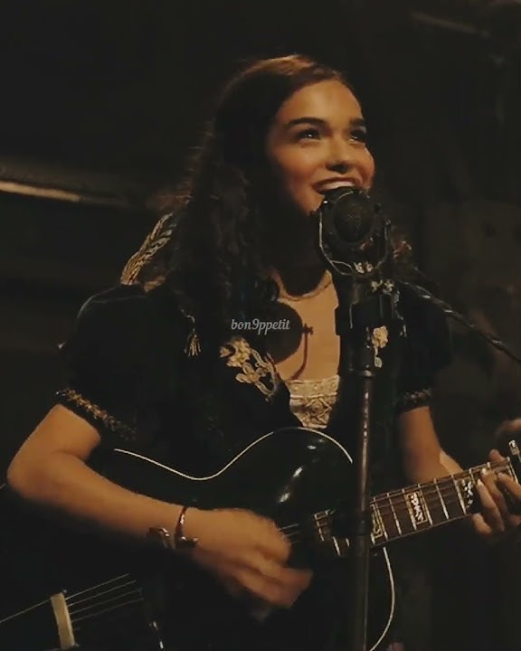 Just Listen to Her Voice 🥹 #HungerGames #LucyGray #shorts