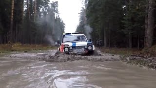Жесть. Ушатали две Нивы, повредили УАЗ и Nissan Patrol. Жесть. Ушатали две Нивы, повредили УАЗ и Nissan Patrol.