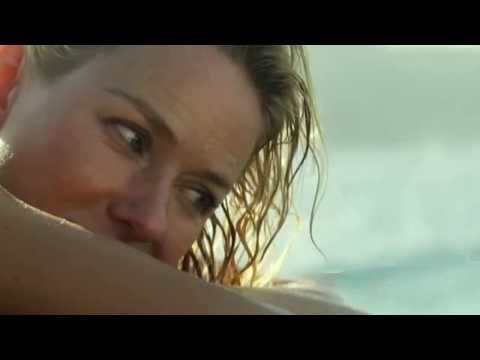 Naomi Watts Kissing - Hot Bikini Scene