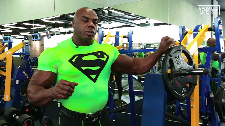 Toney Freeman. Chest workout.