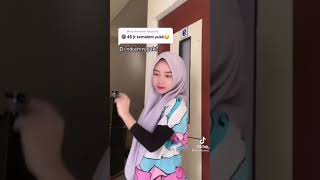 TIKTOK HIJAB CANTIK GOYANG ENGKOL