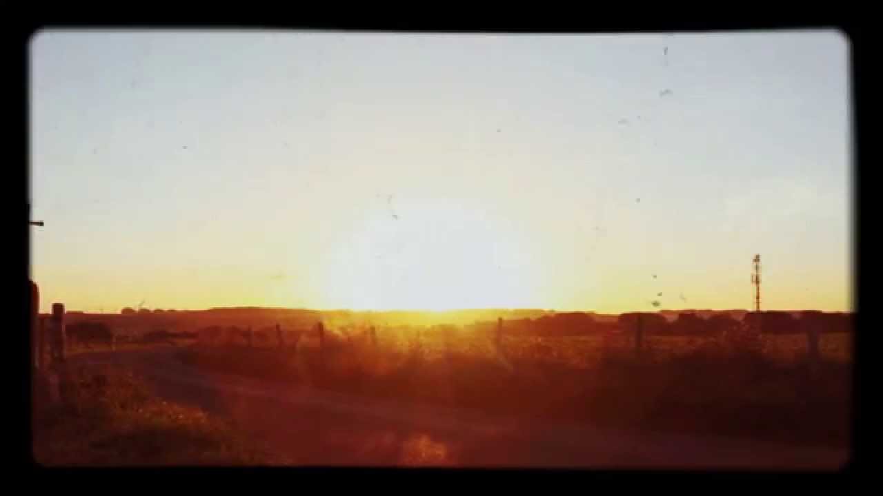 Une Vraie - Fausse Blonde - YouTube
