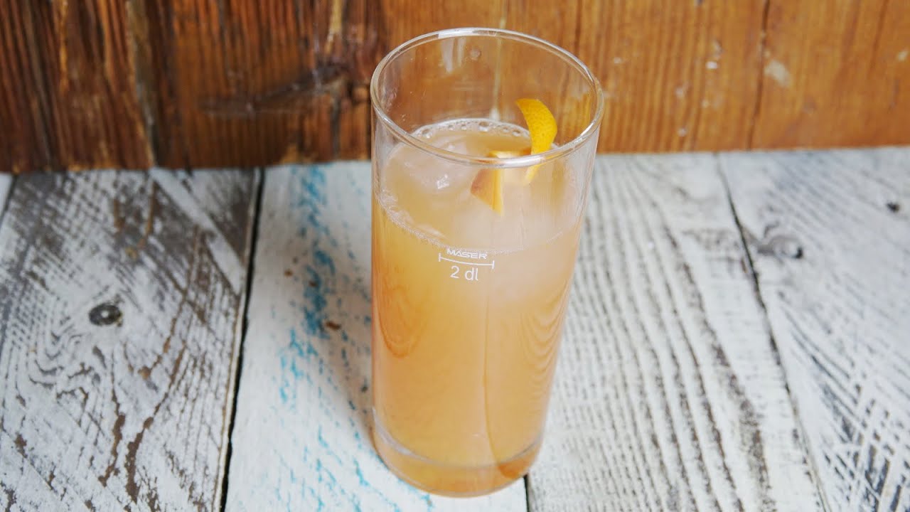 Vermouth fatto in casa tipo Martini. No vermouth? No party! Vino