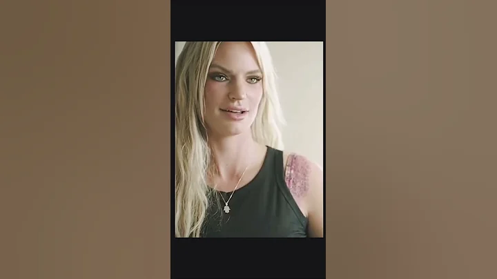 Son Looking Stepmom While Changing Dress#son #mom #dress #looking #actress #hub #reels #viralreels