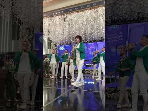 ساكسفون موسيقى تبث في داخلك شعور بالاسترخاء موسيقى فرقة حفلات درامز 3119