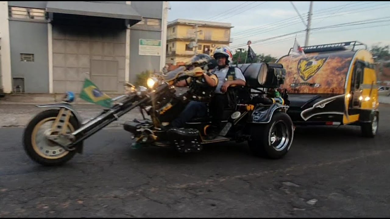 MINI TRAILER +TRICICLO = LIBERDADE / CORUJA AMARELO  2PORTAS E FREIO