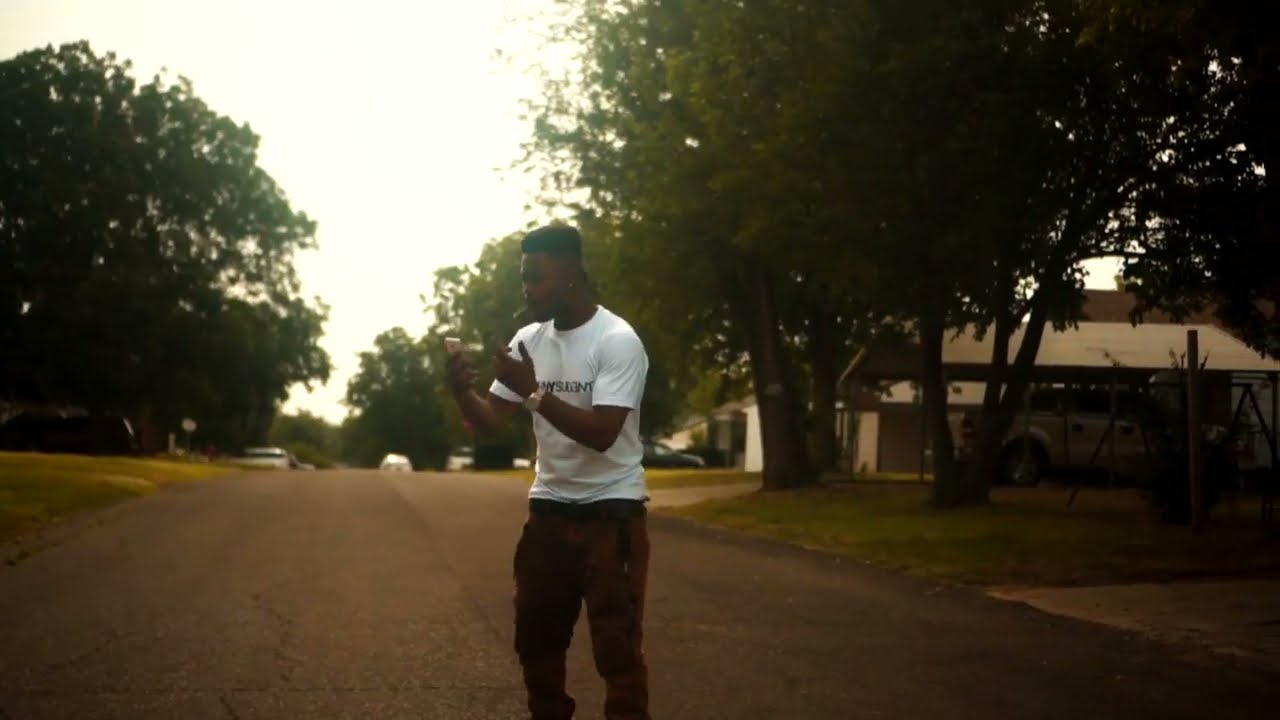 Luxury Lex Ft Savvy Student - Paper Routes ( Official Music Video )