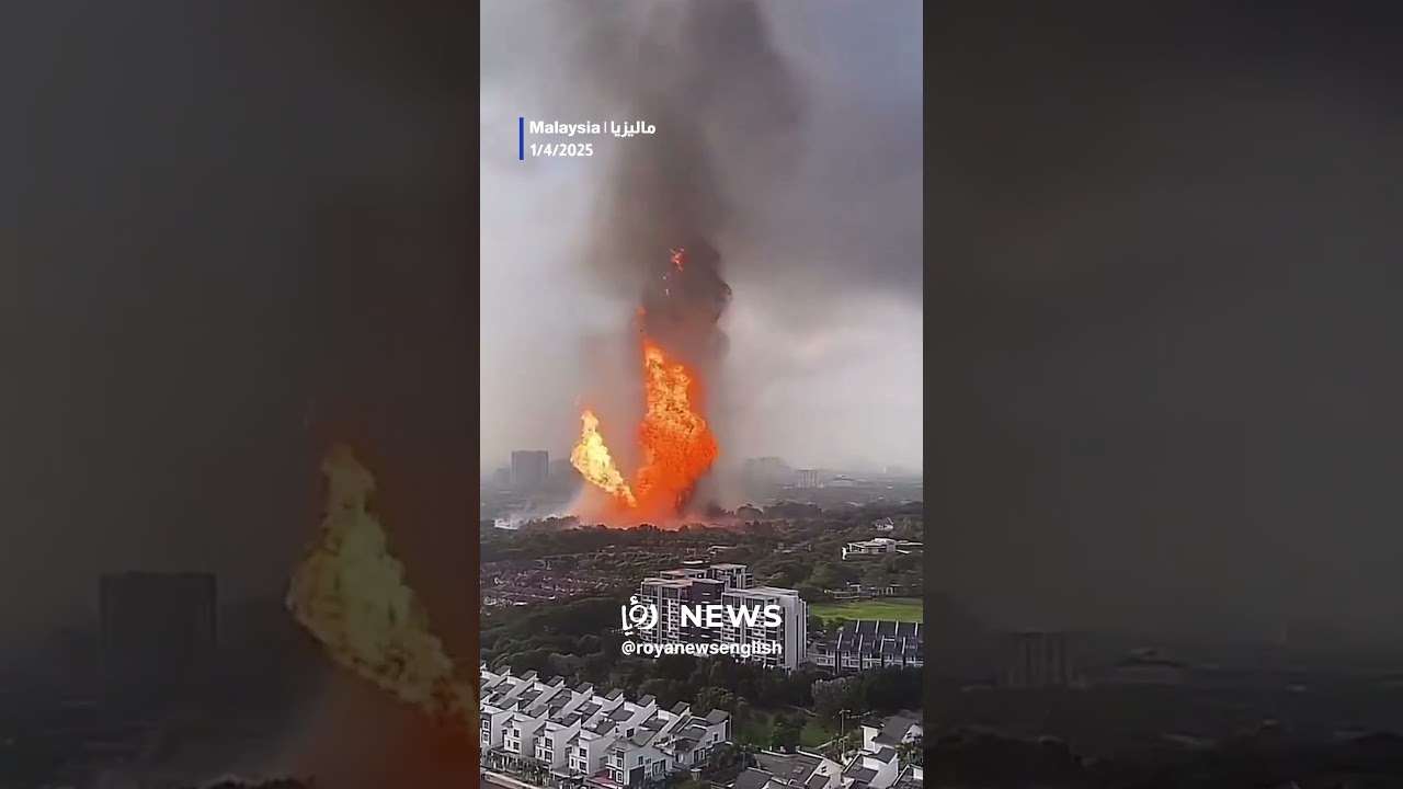 🔥 Massive fire erupts near Kuala Lumpur after gas pipeline leak