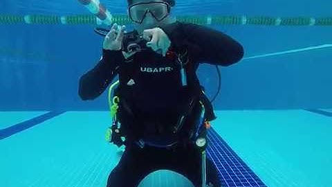 Disconnect Low Pressure Inflator Hose