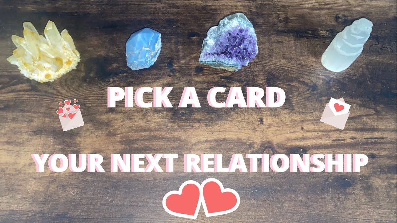 PICK A CARD 🔮 SINGLES 💖 What Is To Come In Love? 💌 Your Next Love 💕