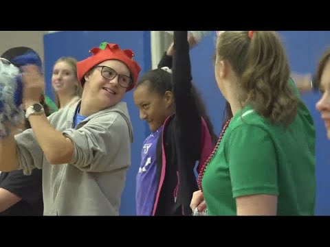 'Jingle Hoops' honors North Florida School of Special Education students and Basketball Hall of Fame