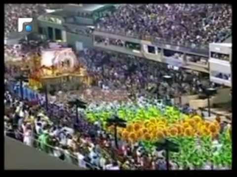 السامبا تشعل ريوديجينيرو