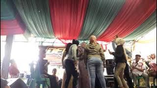 Geolannya itu bikin mengecrotkan mata  ,, Buleud