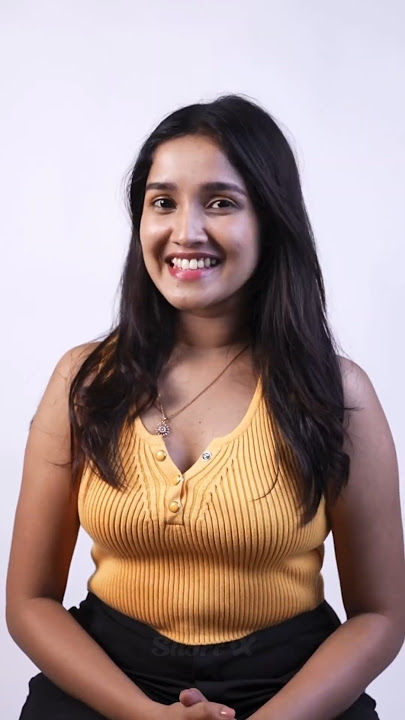 Anikha Surendran🍑 🍒