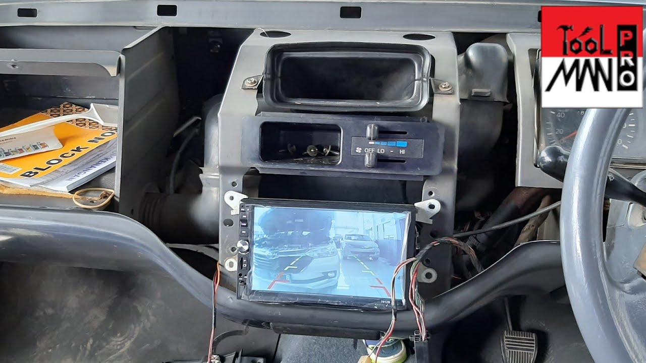 Memasang Kamera Mundur pada Mobil Toyota Kijang Kapsul LGX LSX Krista