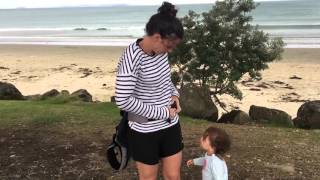 How To Back Carry A Toddler With A Je Porte Mon Bebe Physio Carrier Youtube