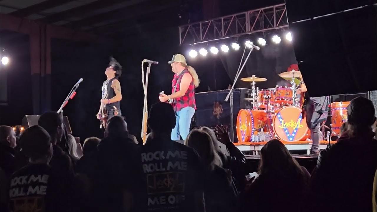 Jackyl Down on Me (LIVE IN COLUMBUS, GA ON 11112023) YouTube