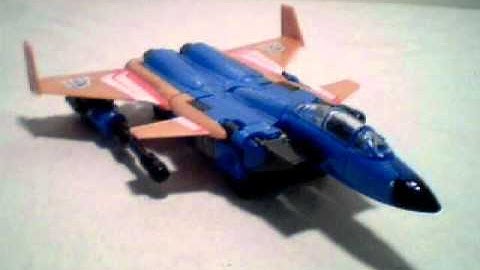 Stop Motion Review 011 - Generations Deluxe Dirge Part 1 feat. Fac3lessJo3