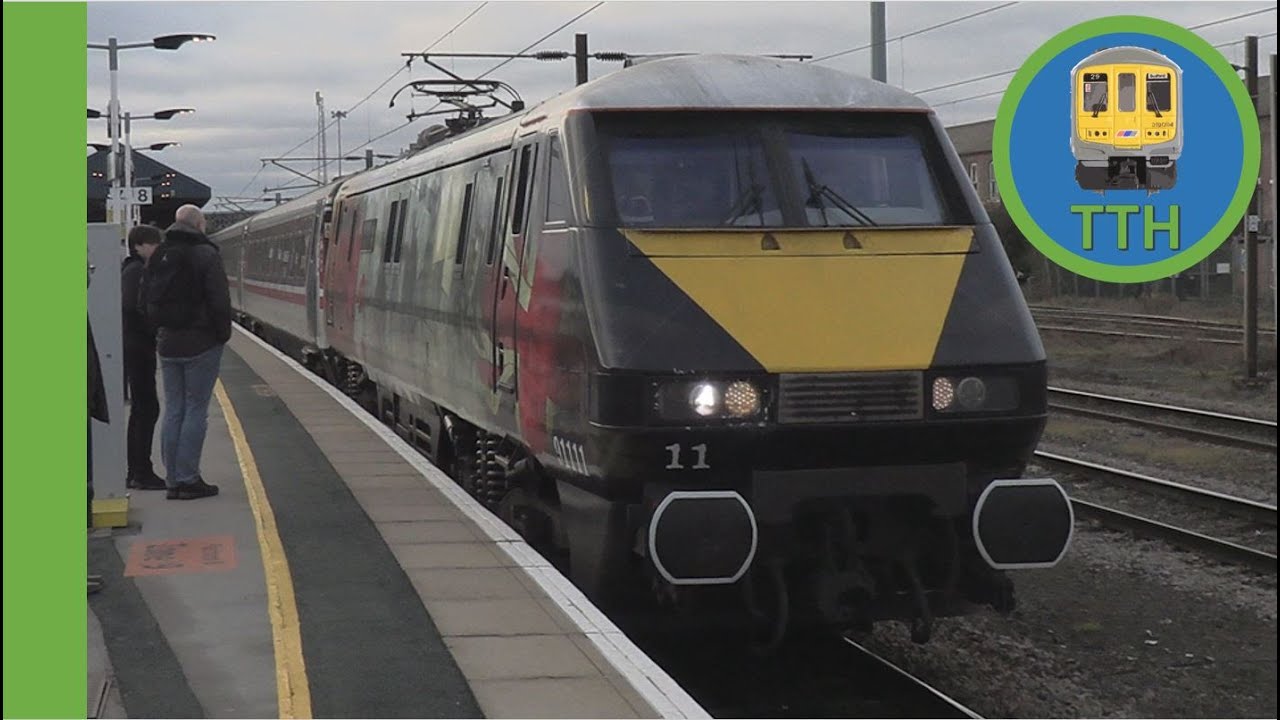 Class 91 at Doncaster - YouTube