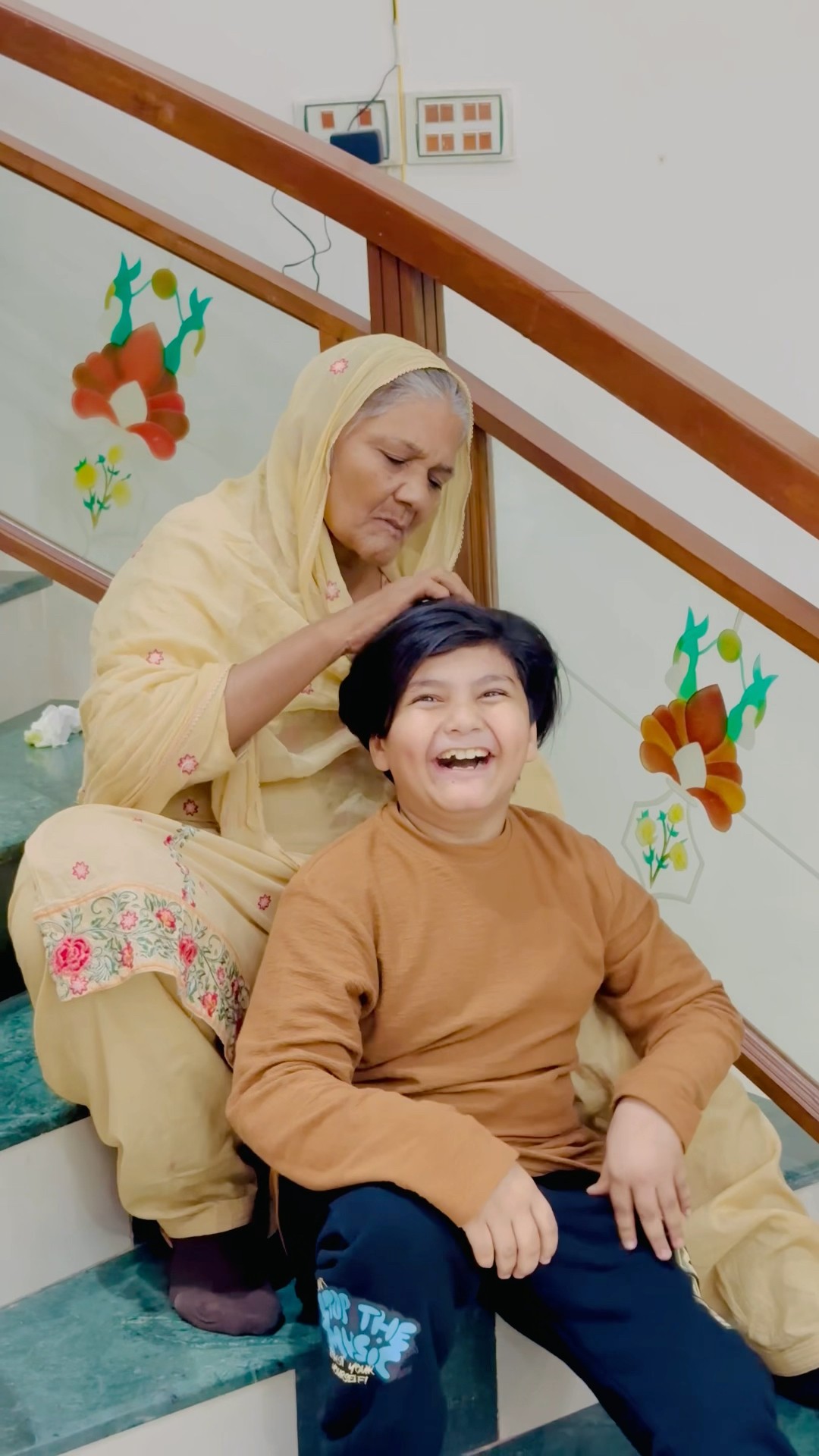 Sahi Kaha naw ? #viralvideo #funny #trending #comedy