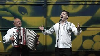 Фист файно! Вітає Микола Ровенко! Брати Ровенко