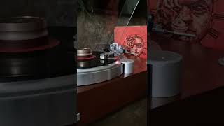 ГУФ Смоки Мо vinyl Guf