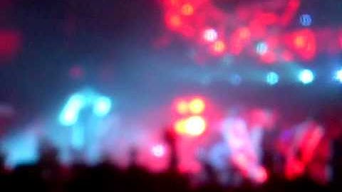 Example at newcastle 02 academy, 4/12/11