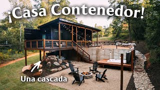 ¡Pequeña Casa Contenedor con una Cascada Incorporada!