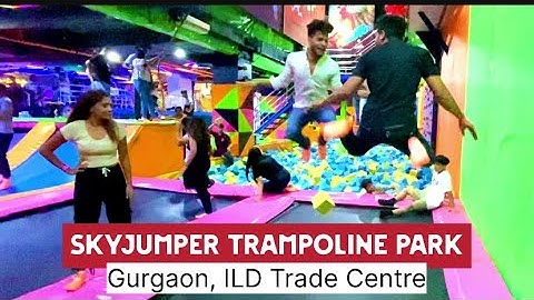 SkyJumper Trampoline Park me aagye with sister brother and friends😍 maja aagya