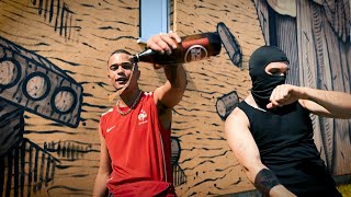 Di Street - Na Meio Barrakada Prod. Gonas