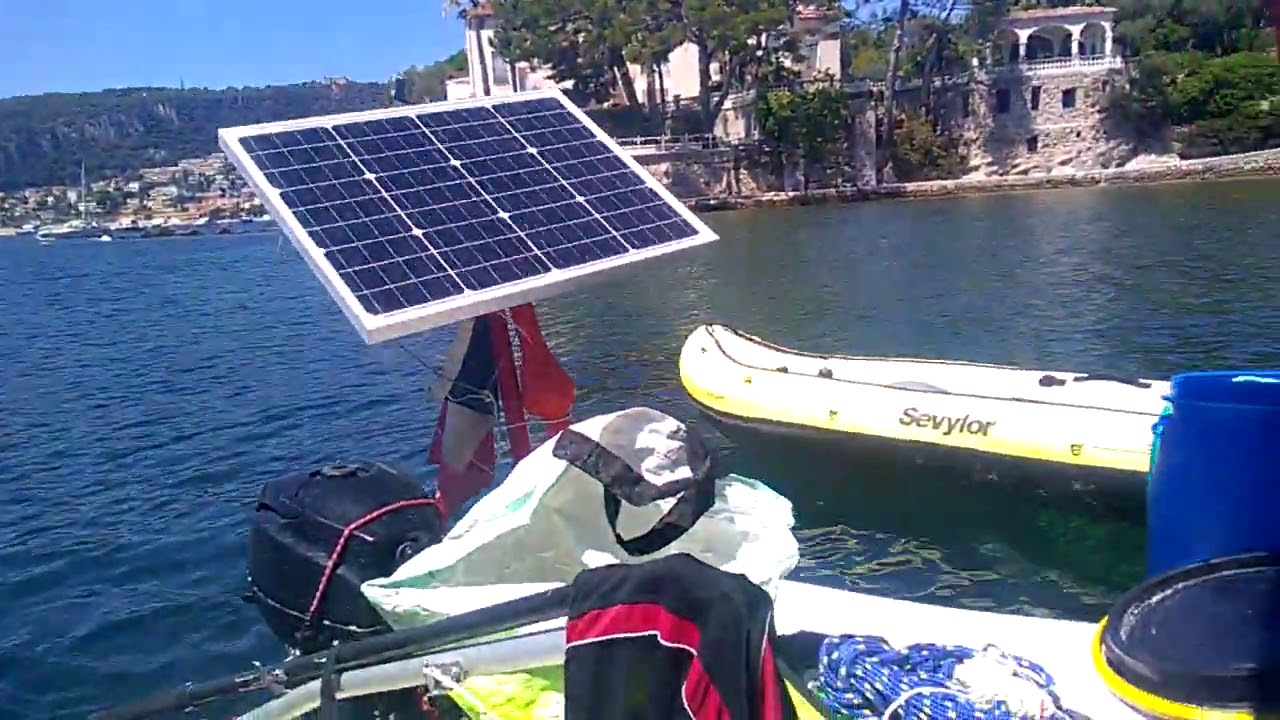 Attente a VILLE FRANCHE de la nièce