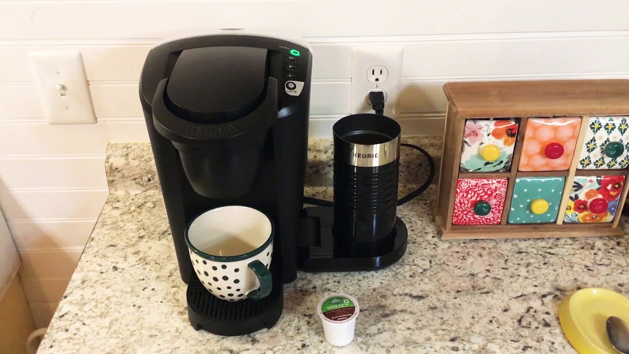 Keurig K-Latte Single Serve K-Cup Coffee and Latte Maker, Comes with Milk Frother, Compatible With all Keurig K-Cup Pods, Black